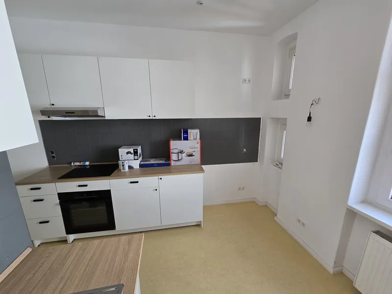 teilmöblierte 3-Zimmer-Wohnung in Gesundbrunnen zu vermieten — photo 1